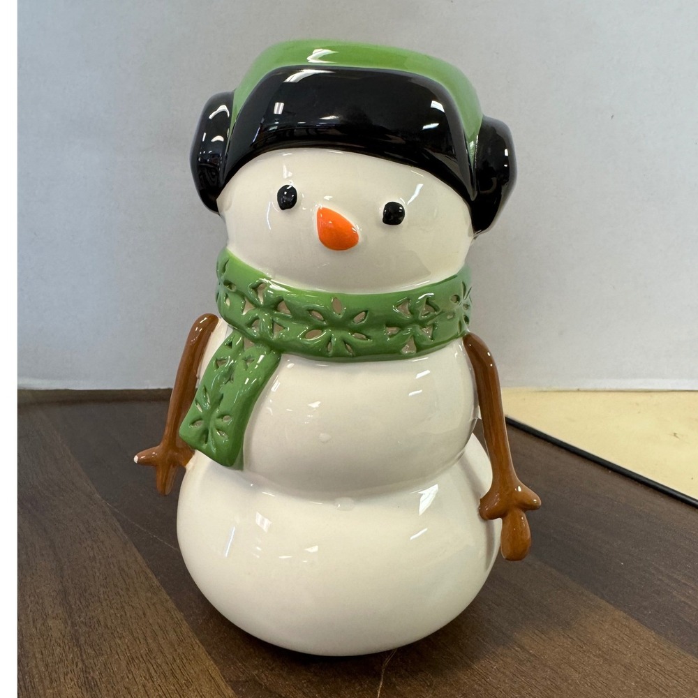 Bath & Body Works Ceramic Snowman Candle Holder Green Scarf Earmuf Holiday Decor